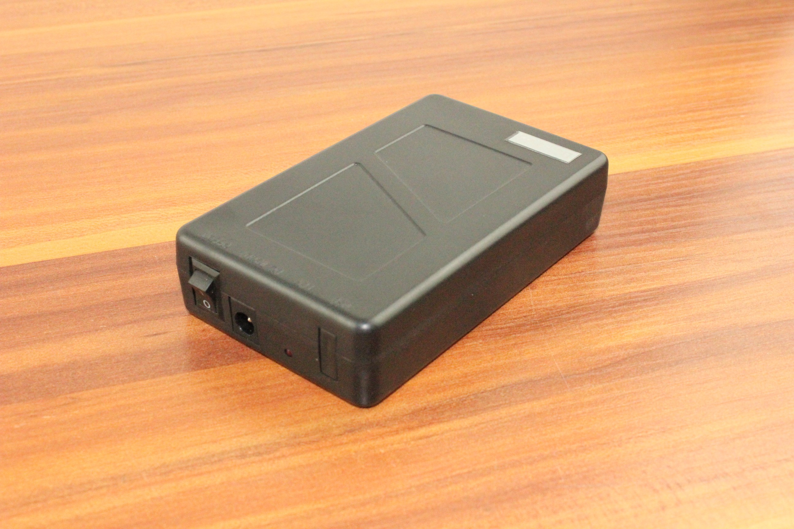 12V6800MAH大容量聚合物可充电锂电池移动工业不间断UPS电源