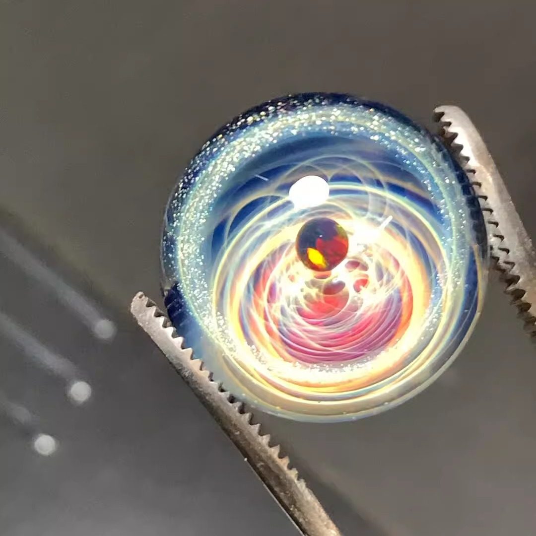 生日礼物女生闺蜜实用的高级感礼品小众高级感宇宙星空玻璃球吊坠