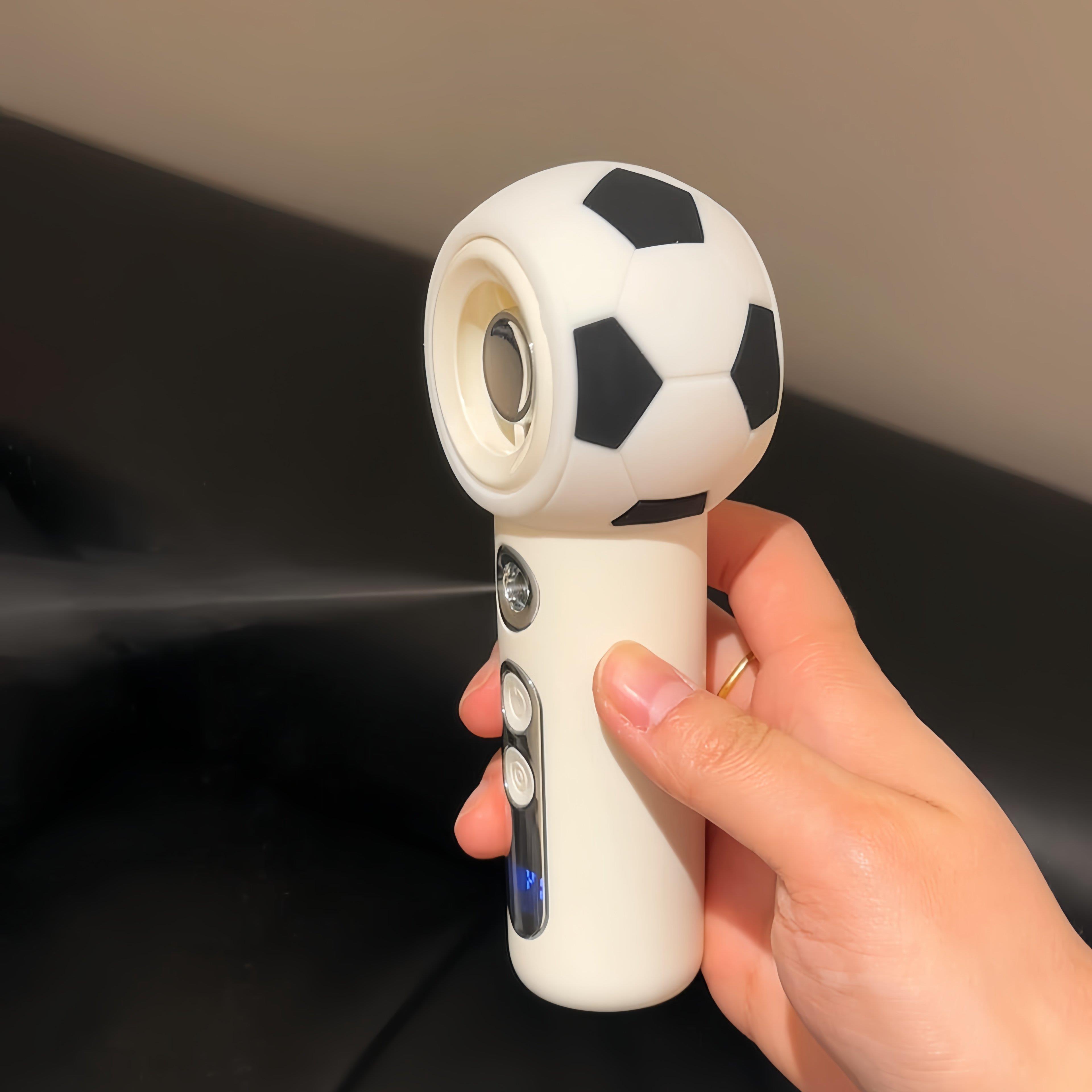 世界杯足球风扇手持小型可喷雾男女宿舍外出可携式520送男朋友礼