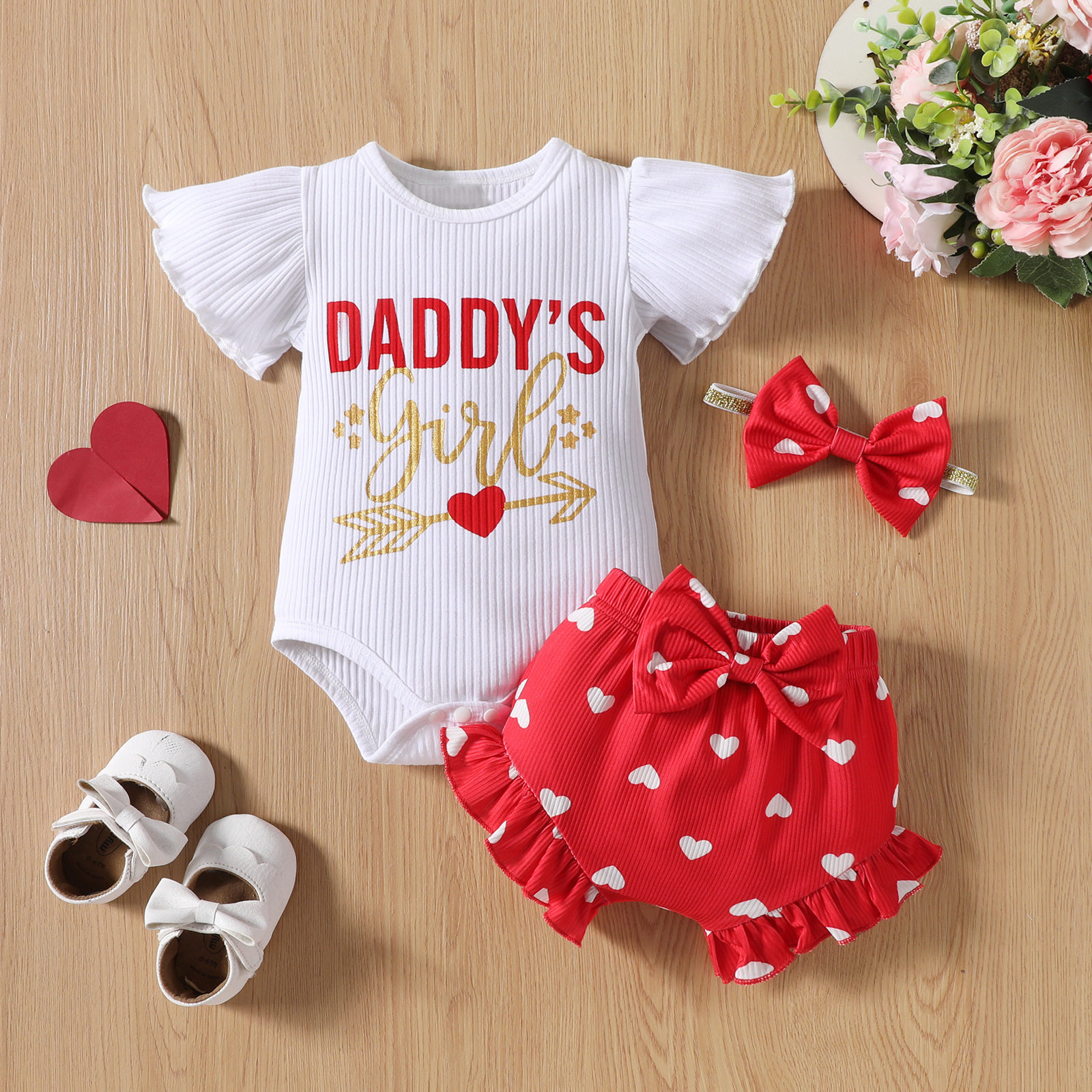 2024婴幼儿女童短袖DADDY'S GIRL坑条字母印花配爱心印花三件套