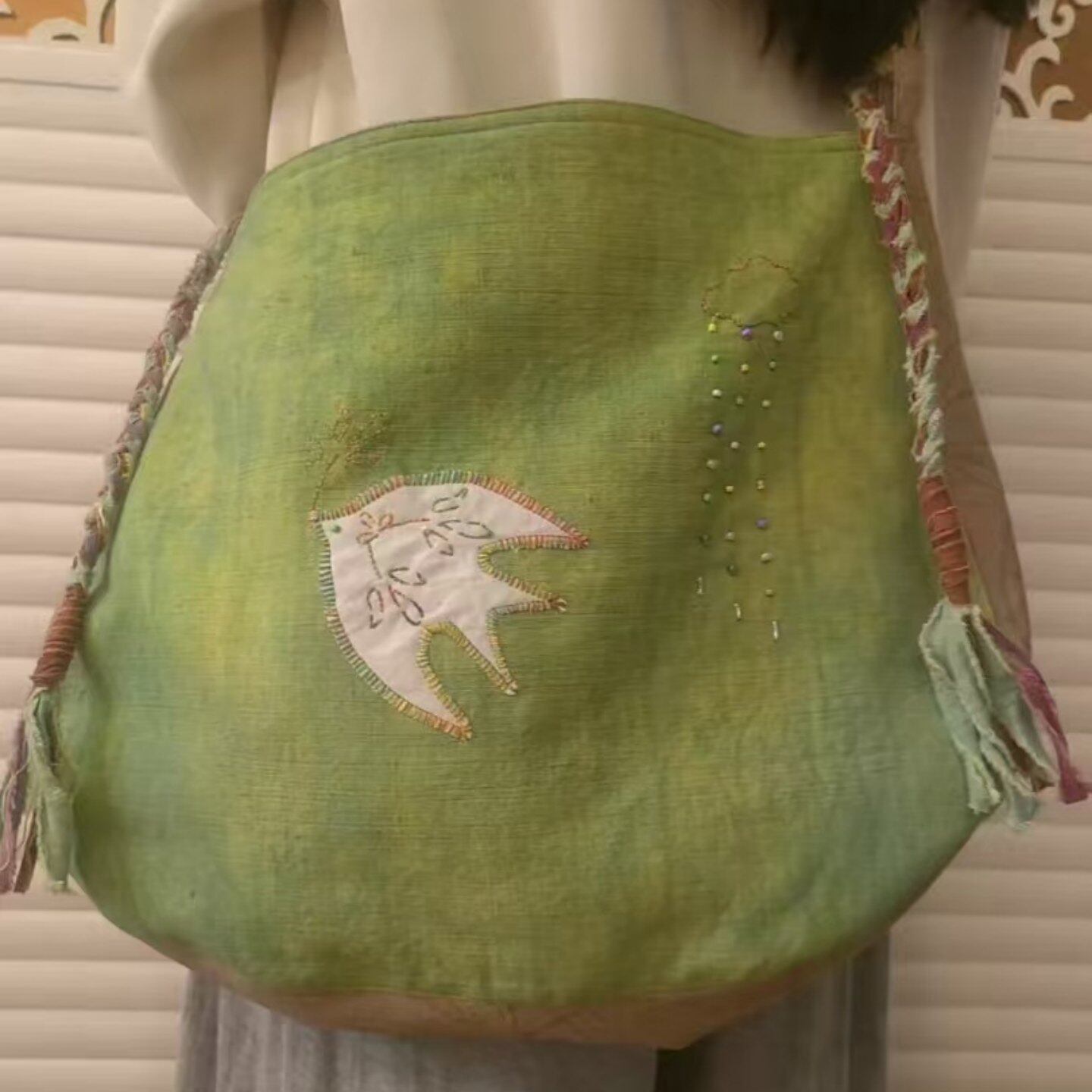 2025新款扎染双面飞鸟刺绣帆布袋复古文艺绿色百搭单肩斜挎通勤包,箱包皮具/热销女包/男包,时尚帆布包,淘宝优惠券,粉丝福利购,淘宝优惠卷