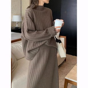 毛衣套装秋季高级感2023年新款时尚气质设计感针织裙装两件套女款