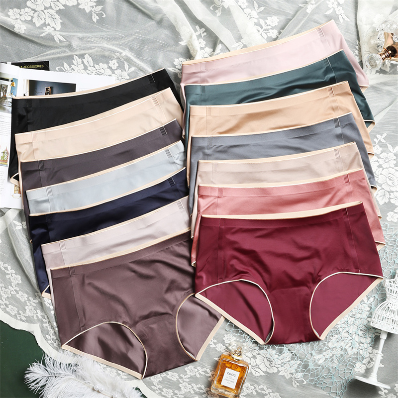 中腰冰丝石墨烯抗菌裸感短裤头