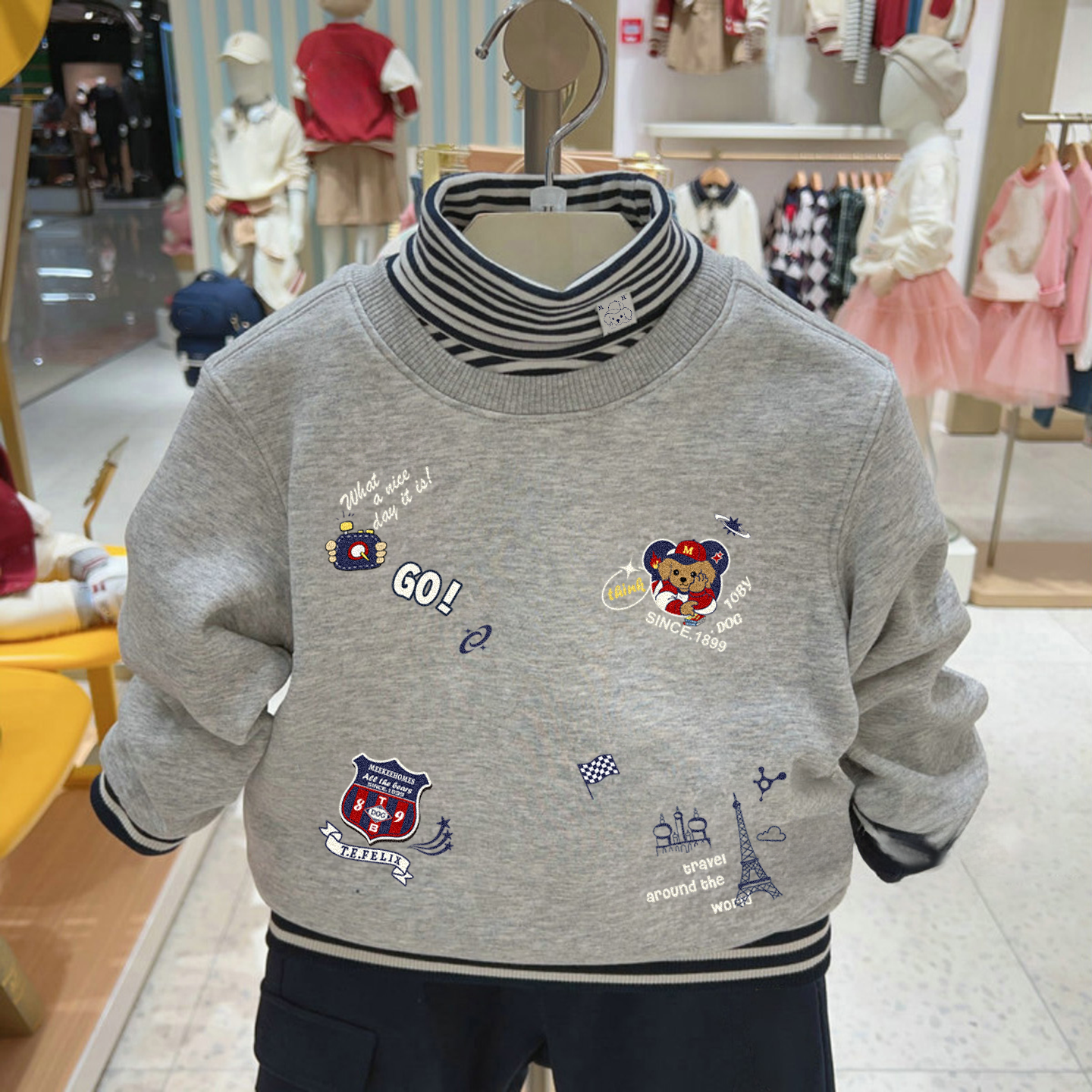 男童加绒中高领假两件休闲卫衣