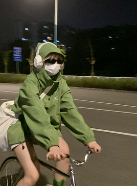 NECOYEP2025春秋季美式重磅防晒冲锋衣拉链连帽男女宽松夹克外套