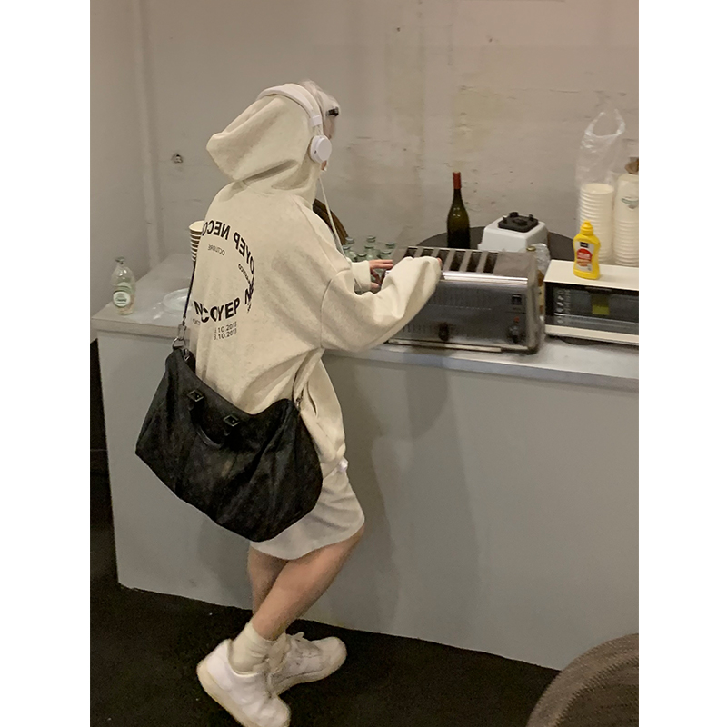 NECOYEP原创开衫字母卫衣