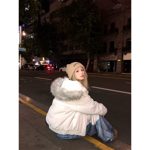 NECOYEP设计感大毛领连帽棉服