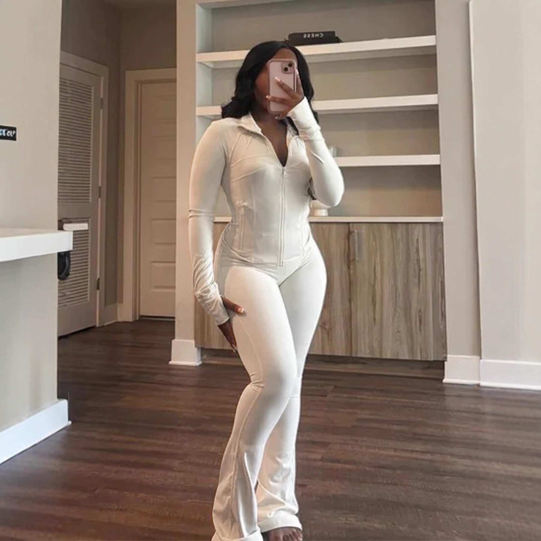 2026欧美春款运动休闲女装性感紧身长袖喇叭两件套,女装/女士精品,时尚套装,淘宝优惠券,粉丝福利购,淘宝优惠卷