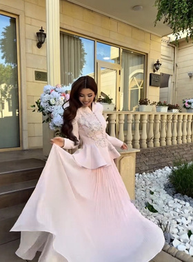 2025秋新款欧美设计复古绣花西装百褶裙套装