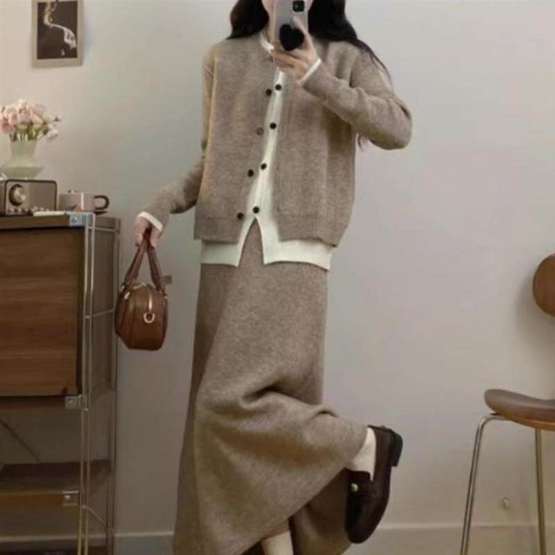 大码女装秋冬搭配一整套胖mm梨型巨显瘦慵懒风松弛感糯米裙两件套