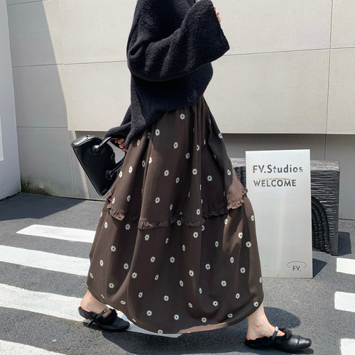 2026女装新款复古花朵氛围感木耳阔摆松紧腰蓬蓬花苞中长款半身裙