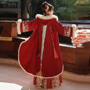 秀巅原创【凝花雪】汉服女唐制齐胸吊带裙毛领斗篷日常保暖秋冬款