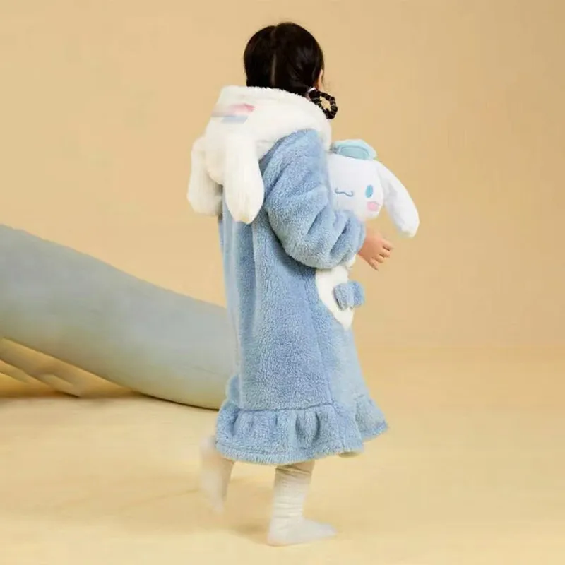 秋冬新款玉桂狗儿童法兰绒睡袍加厚保暖睡衣珊瑚绒家居服套装外穿