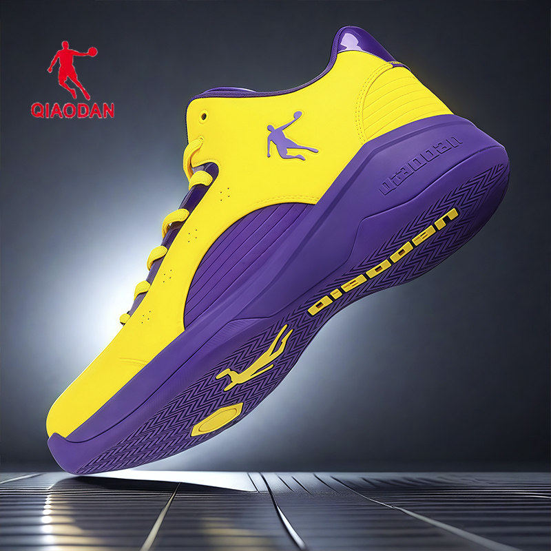 中国乔丹篮球鞋男2026冬季新款透气轻便减震防滑男运动鞋科比战靴