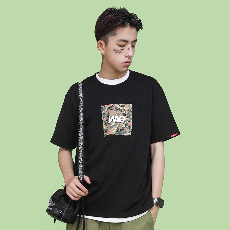 迷彩印花圆领短袖t恤