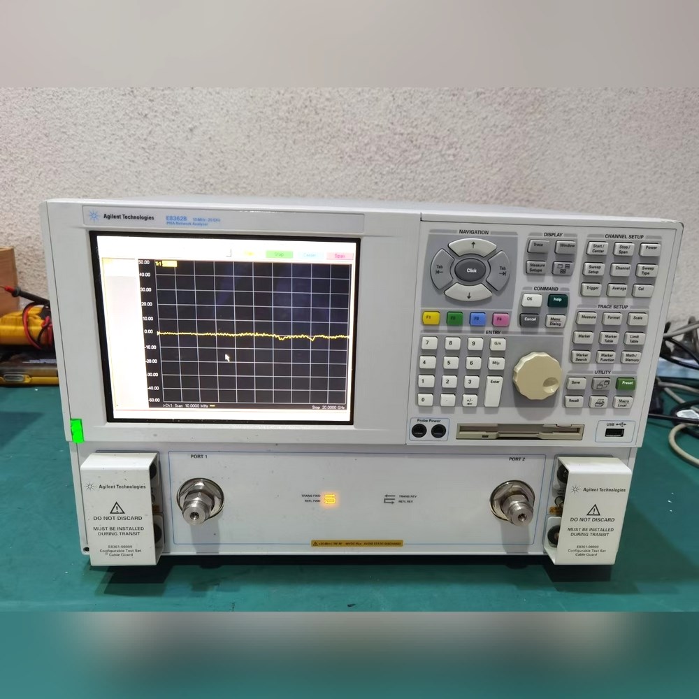 闲置Agilent E8362B矢量网络分析仪 议价