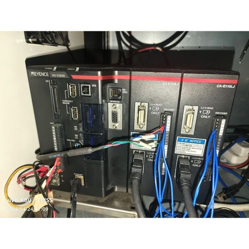 LJ-V7020B XG-X2800基恩士D控制器一拖二出 议价