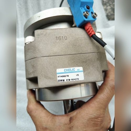 CHELIC旋转气缸RTM-80*270有200元每个 议价