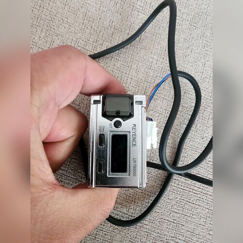 出KEYENCE基恩士LR-TB5000光学传感器银色外壳 议价