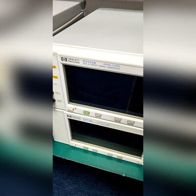 工程闲置HP惠普E4432BE4433B射频信号源功能正常 议价