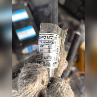 安川直线电机动子SGLFW-50A200BPD 原装直 议价