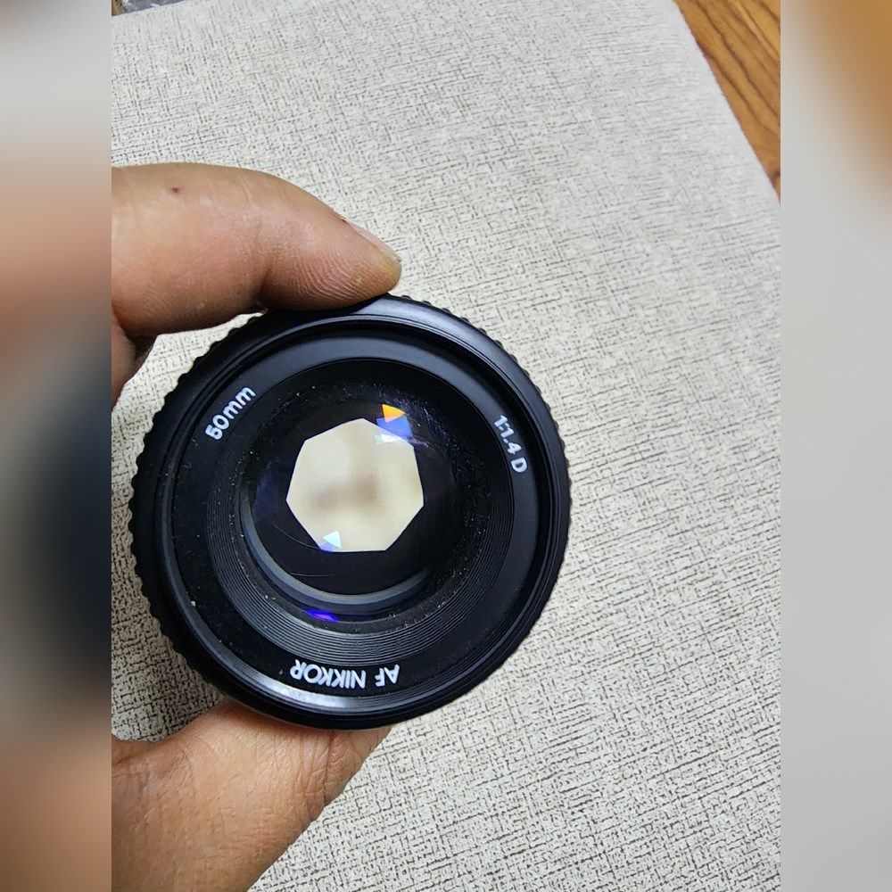 Nikon AF NIKKOR 50mm f1.4D镜头 议价 - 实物图