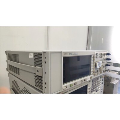 出一台Agilent E4421B信号发生器频率范围250 议价