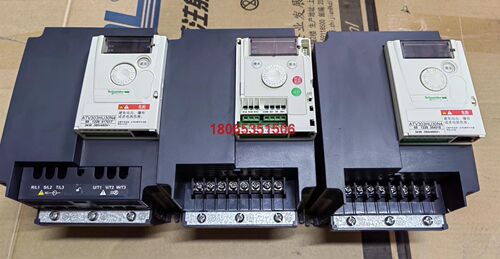 AT303HU30N4 施耐德303系列380V3KW变频器