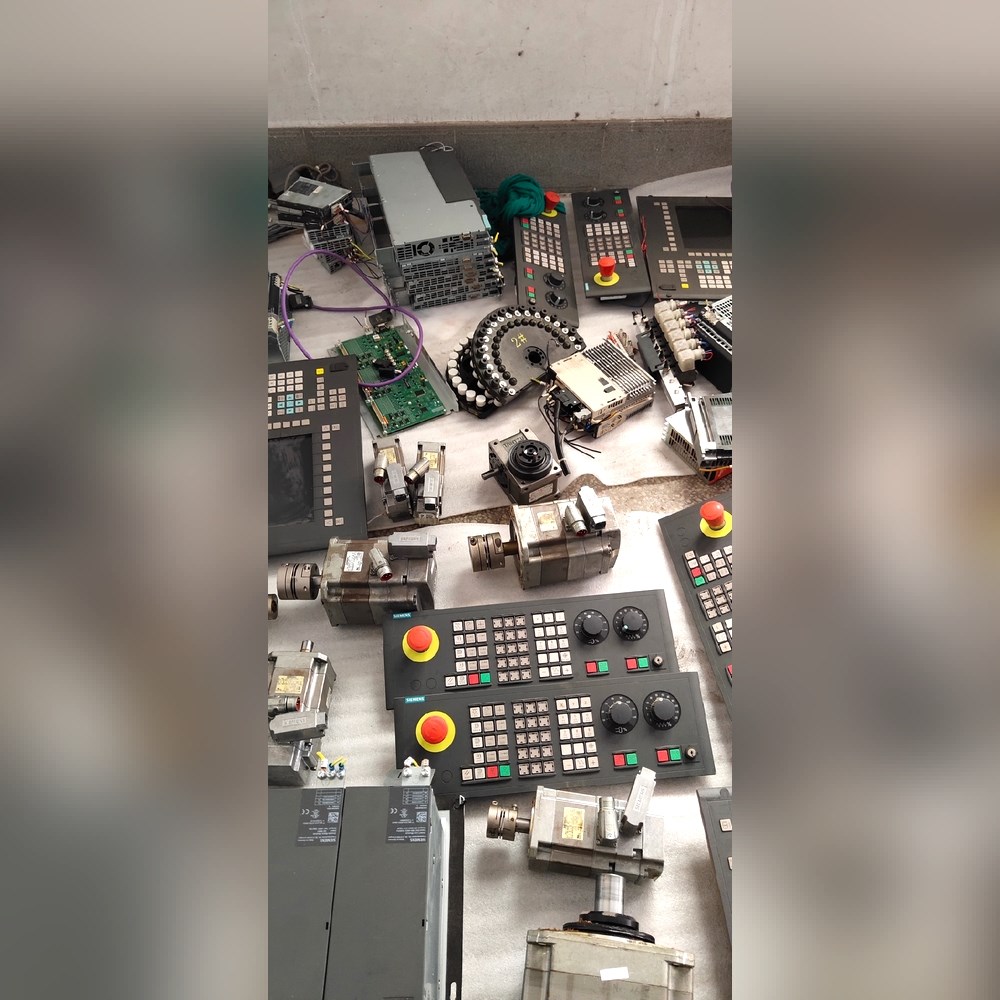 6SL3040-0NC00-0AA0NX10模块 6S 议价