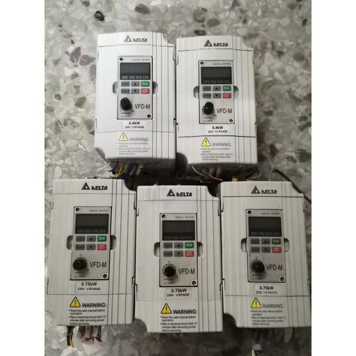 变频器VFD004M21AVFD007M21A成色如图 议价