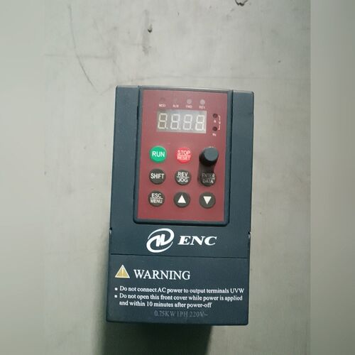 易能变频器0.75kwEDS800-2S0007X 议价