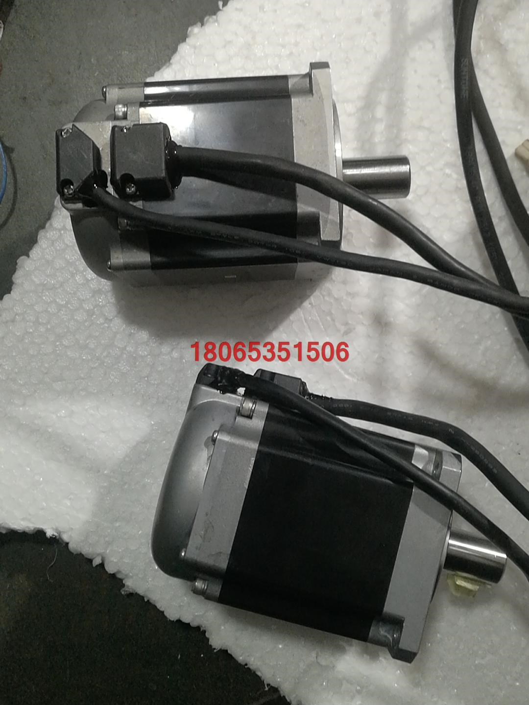 百灵达百灵态电脑绣花机 TS4614N1322E200.T