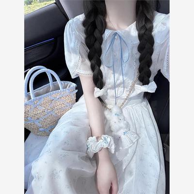 法式甜美娃娃领碎花连衣