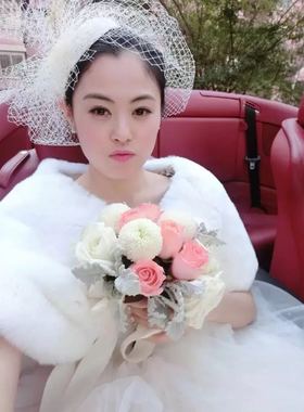 新娘结婚皮草披肩2021新款獭兔毛披肩斗篷短款整皮女冬纯白色保暖