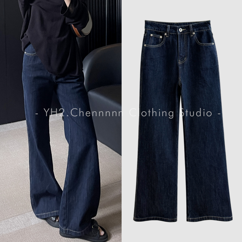 博主深蓝色丹宁复古微喇牛仔裤