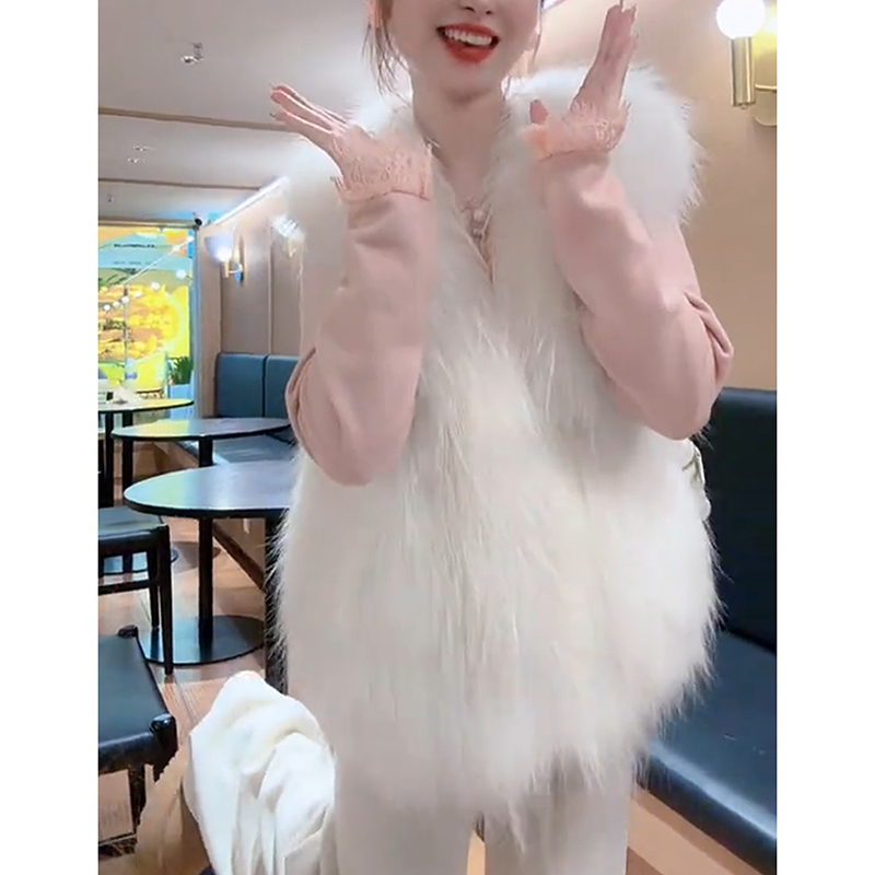 欧韩货白色毛毛马甲外套女冬季高级感无袖环保毛毛仿狐狸毛皮草潮