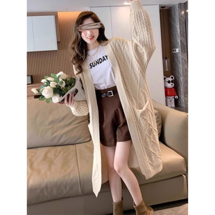 复古麻花温柔风中长款毛衣外套高级感长款过膝加厚针织开衫2025秋