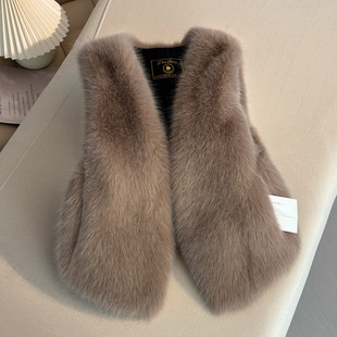 小香风仿狐狸毛短款皮草马甲女外穿显瘦坎肩黑色无袖外套时尚显瘦