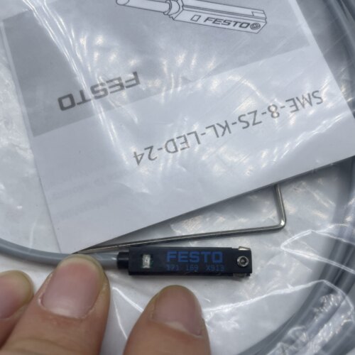 FESTO气缸磁性接近开关感应器