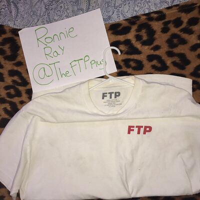 现货ftp红色字母logo纯棉短袖T恤