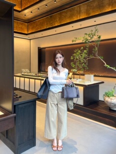AF Boutique2025秋冬新款 拿捏高级感！卡其色天丝亚麻九分直筒裤