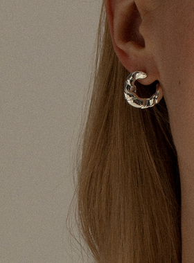 UNFOLDS可颂牛角包耳环925银针耳饰女欧美风简约小众设计63OAKAVE