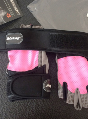 健身手套女器械训练运动护腕半指瑜伽动感单车健身房防滑男护手套