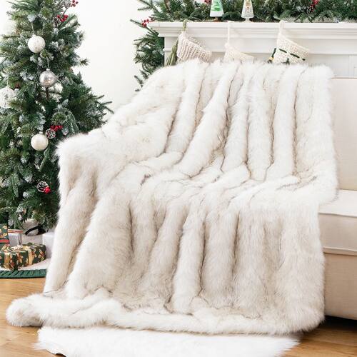 Battilo Faux Fur Blanket Plaid Throw for Sofa Luxury Fox Fur