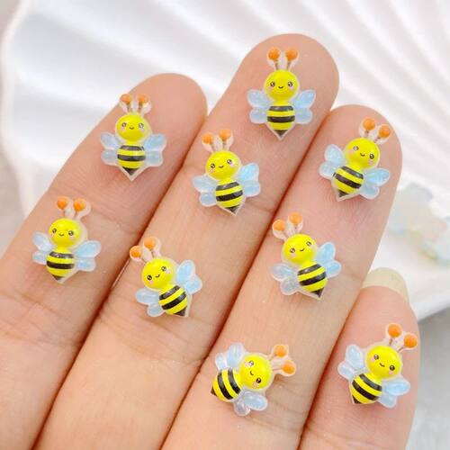 50Pcs New Cute Resin Cartoon Mini Bee Series Flat Back Parts