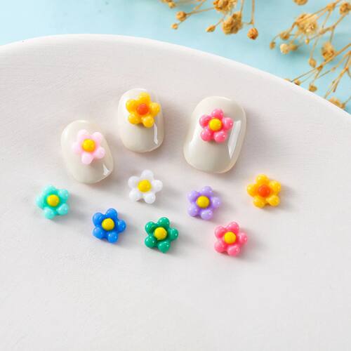 100Pcs Egg Flower 3D Resin Five Petal Flower Nail Accessorie