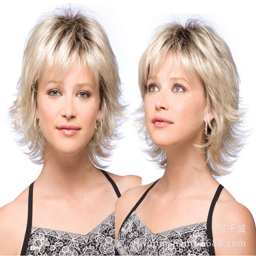 Spot Yi Short Straight Hair Reversed Golden Hood