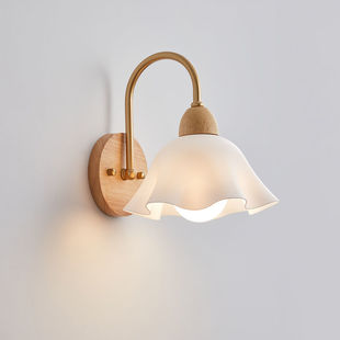 日式床头壁灯田园风新款花朵过道灯卧室原木网红书房背景墙灯具