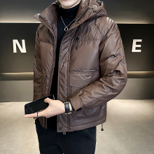 爆款红色羽绒服男冬季加厚2025新款潮牌户外高级感连帽短款外套