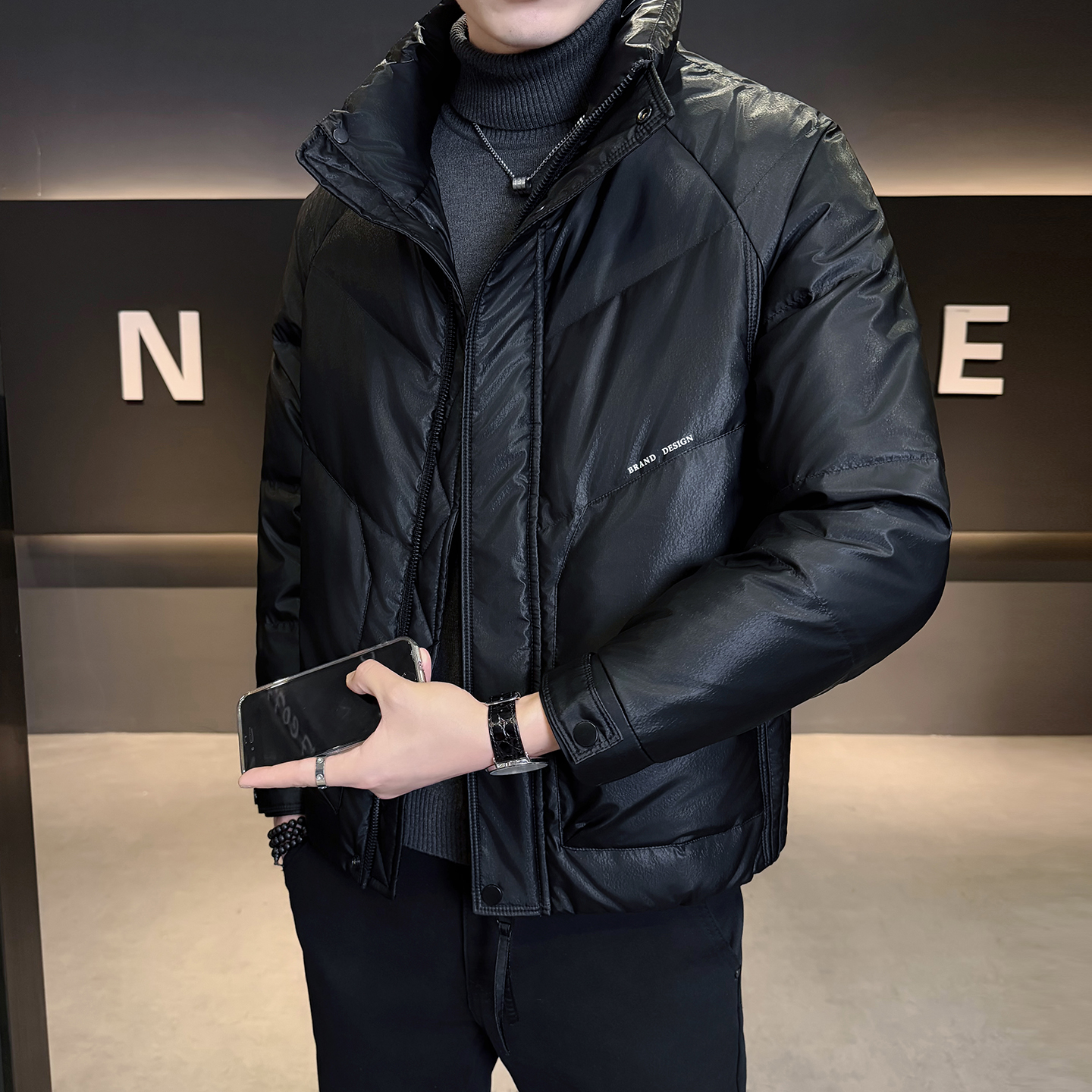 拓奈店主风立领休闲常规羽绒服